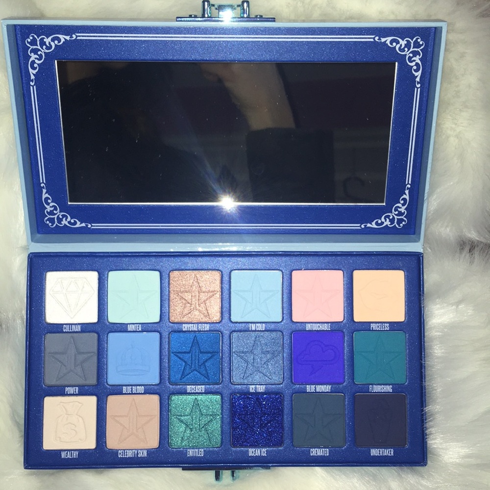 BNIB authentic Jeffree Star Blue Blood palette